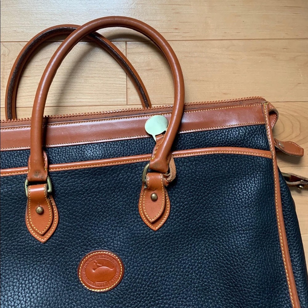 Vintage Dooney and Bourke Leather Messenger Bag